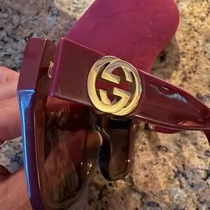 Gucci Women\'s faded burgundy tortoise shell sunglasses authentic Gucci Tortoiseshell Sunglasses - Ann main image 3